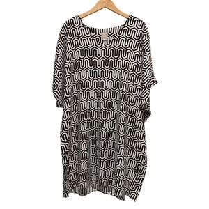 Chico's Geometric Women 3P Black White Tunic Top V-Neck Dolman Maze Pattern